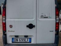 Usata Fiat Doblò 69 CV (50 kW) 2005 Bianco Monovolume