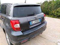 Usata Toyota Urban Cruiser Luxury 90 CV (66 kW) 2010 Grigio Utilitaria