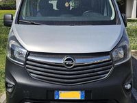 Usata Opel Vivaro 125 CV (91 kW) 2017 Grigio Monovolume