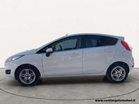 Usata Ford Fiesta 97 CV (71 kW) 2013 Bianco Utilitaria
