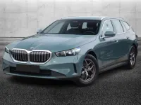 Usata BMW 520 197 CV (144 kW) 2025 Verde Station wagon