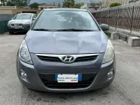 Usata Hyundai i20 Edition 75 CV (55 kW) 2011 Grigio Utilitaria