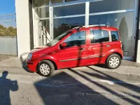 Usata Fiat Panda Lounge 75 CV (55 kW) 2012 Rosso Utilitaria