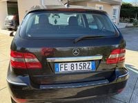 Usata Mercedes B180 2010 Nero Monovolume