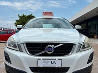 Usata Volvo XC60 Drive Kinetic 175 CV (128 kW) 2009 Bianco SUV