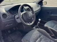 Usata Renault Clio III 65 CV (47 kW) 2008 Rosso Berlina