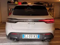 Usata Porsche Macan 381 CV (280 kW) 2022 Grigio SUV