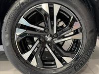 Usata Peugeot 2008 GT 130 CV (95 kW) 2021 Grigio SUV