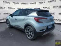 Usata Renault Captur Techno 101 CV (74 kW) 2023 Argento SUV