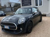 Usata Mini ONE 102 CV (75 kW) 2016 Nero Utilitaria