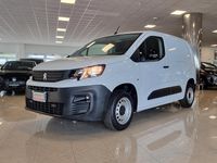 Usata Peugeot Partner Premium 131 CV (96 kW) 2022 Bianco Monovolume