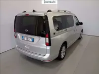 Usata Ford Grand Tourneo Connect Titanium 122 CV (89 kW) 2023 Argento metallizzato Monovolume