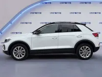 Usata VW T-Roc Life 150 CV (110 kW) 2023 Bianco SUV