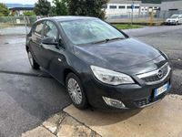 usata Opel Astra Sedan 1.7 cdti ecotec 110cv