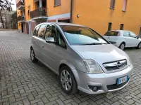 Usata Opel Meriva Cosmo 90 CV (66 kW) 2008 Grigio Monovolume