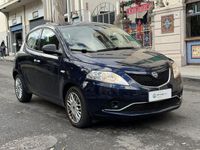 usata Lancia Ypsilon 1.3 MJT 16V 95 CV 5 porte S&S Silver