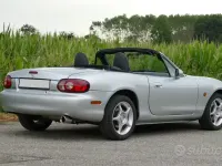 Usata Mazda MX5 110 CV (80 kW) 2005 Cabrio