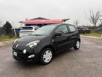 Usata Renault Twingo Night&Day 75 CV (55 kW) 2014 Nero Utilitaria