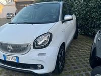 Begagnad Smart ForFour 71 HK (52 kW) 2016 Vit Halvkombi