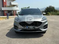 Usata Ford Kuga ST-Line X 152 CV (111 kW) 2023 Grigio SUV