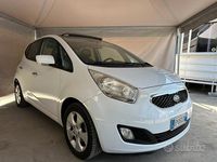 Usata Kia Venga 90 CV (66 kW) 2013 Bianco Utilitaria