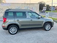 Usata Skoda Yeti Easy 105 CV (77 kW) 2015 Verde SUV