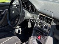 Usata Mercedes SLK200 163 CV (119 kW) 2002 Grigio Cabrio