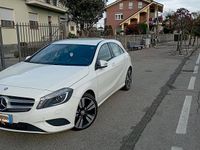 Usata Mercedes A180 106 CV (77 kW) 2013 Bianco Berlina