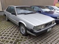 Usata Volvo 780 122 CV (89 kW) 1987 Argento Coupé