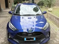 Usata Toyota Yaris Hybrid Trend 92 CV (67 kW) 2021 Blu/azzurro Berlina