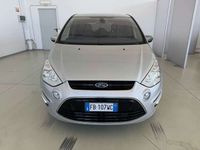 Usata Ford S-MAX Titanium 163 CV (119 kW) 2016 Argento Monovolume