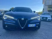 Usata Alfa Romeo Stelvio Executive 210 CV (154 kW) 2018 Blu SUV