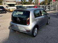 Usata VW up! Move 68 CV (50 kW) 2022 Argento Utilitaria