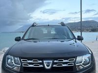 Usata Dacia Duster Lauréate 110 CV (80 kW) 2015 Nero SUV