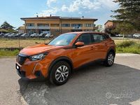 Usata Peugeot 2008 Allure 101 CV (74 kW) 2020 Arancione SUV