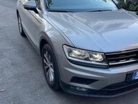 Usata VW Tiguan R-line 150 CV (110 kW) 2020 Grigio SUV