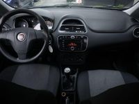 Usata Fiat Punto Lounge 75 CV (55 kW) 2015 Bianco Utilitaria