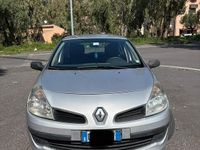 Usado Renault Clio II 58 CV (42 kW) 2008 Utilitario