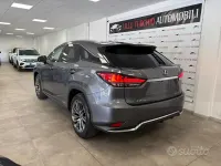 Usata Lexus RX450h Luxury Line 262 CV (192 kW) 2021 Grigio scuro SUV