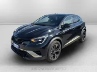 Second-hand Renault Captur Engineered 143 CP (105 kW) 2023 Negru SUV