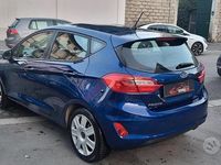 Usata Ford Fiesta Vignale 101 CV (74 kW) 2017 Rosso Berlina