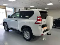 Usata Toyota Land Cruiser 190 CV (139 kW) 2014 Bianco Furgone
