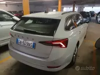 Usata Skoda Octavia Executive 150 CV (110 kW) 2023 Bianco Station wagon