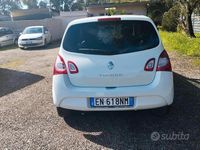 Usata Renault Twingo 75 CV (55 kW) 2013 Bianco Utilitaria