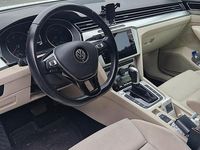 Usata VW Passat 150 CV (110 kW) 2019 Bianco Berlina