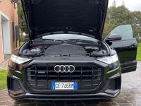 Usata Audi Q8 Sport 286 CV (210 kW) 2021 Nero SUV
