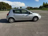 Usata Renault Clio IV 75 CV (55 kW) 2012 Grigio Berlina