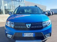 Usata Dacia Sandero Stepway 90 CV (66 kW) 2016 Azzurro Utilitaria