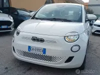 Usata Fiat 500e La Prima 42 kW (58 CV) 2022 Bianco Berlina