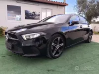 Usata Mercedes A180 116 CV (85 kW) 2019 Nero Berlina